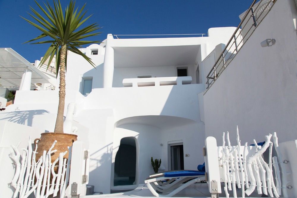 Trieris Villa&suites